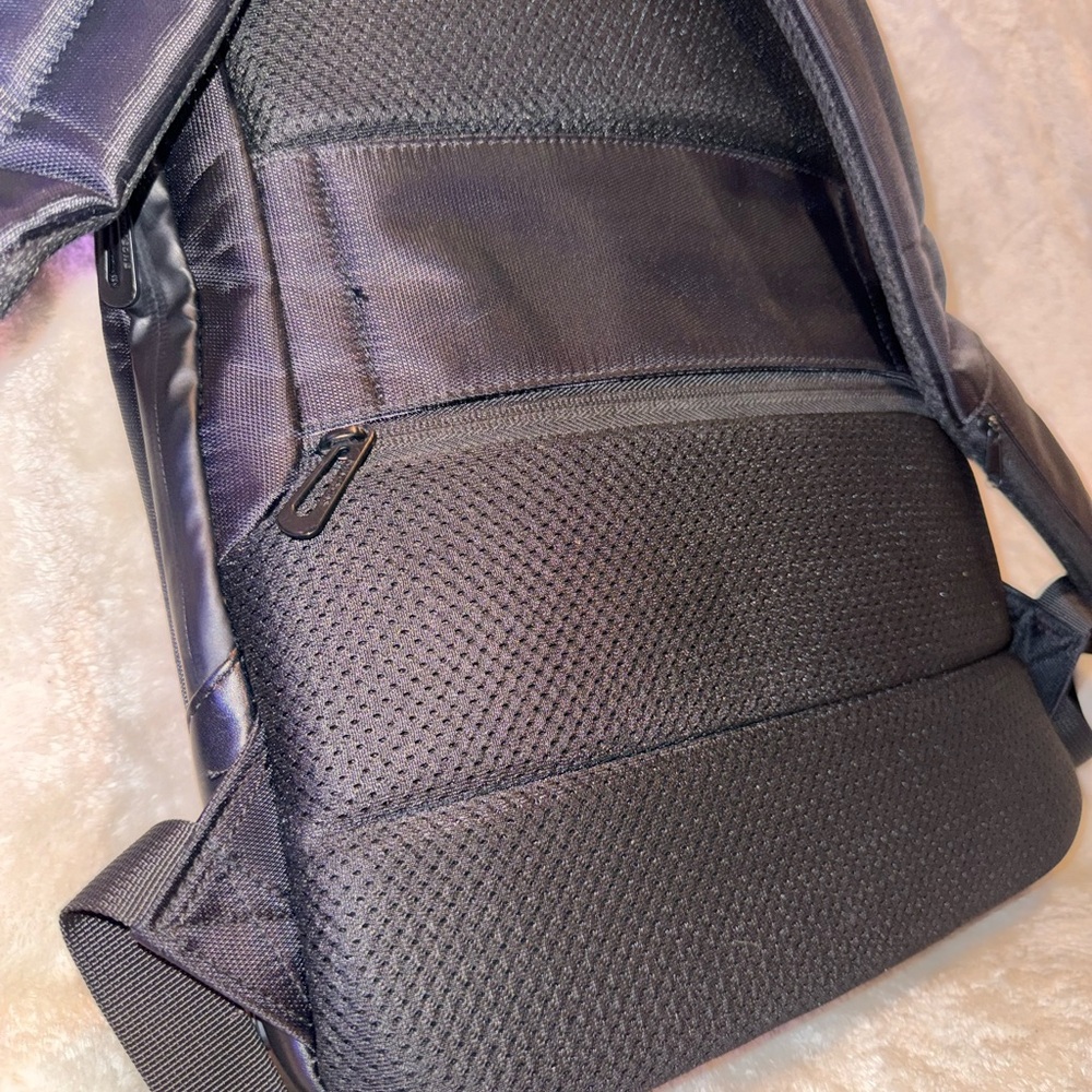 Kingsons Slim Laptop Backpack Unisex 15.6 inch Business Bag Ultralight USB NWOT - Picture 5 of 14